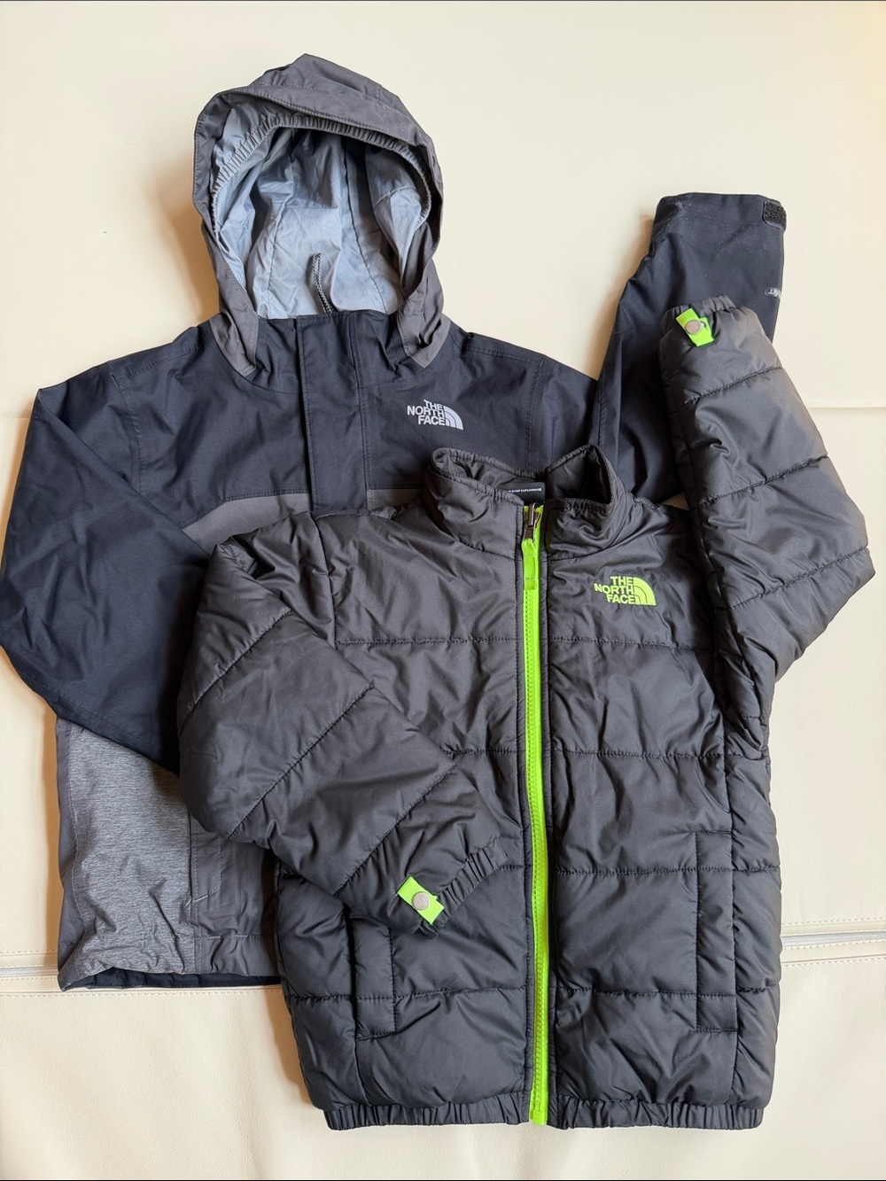 The North Face Boys Vortex Triclimate 3-in-1 Waterproof Jacket Grey/Black XXS (5
